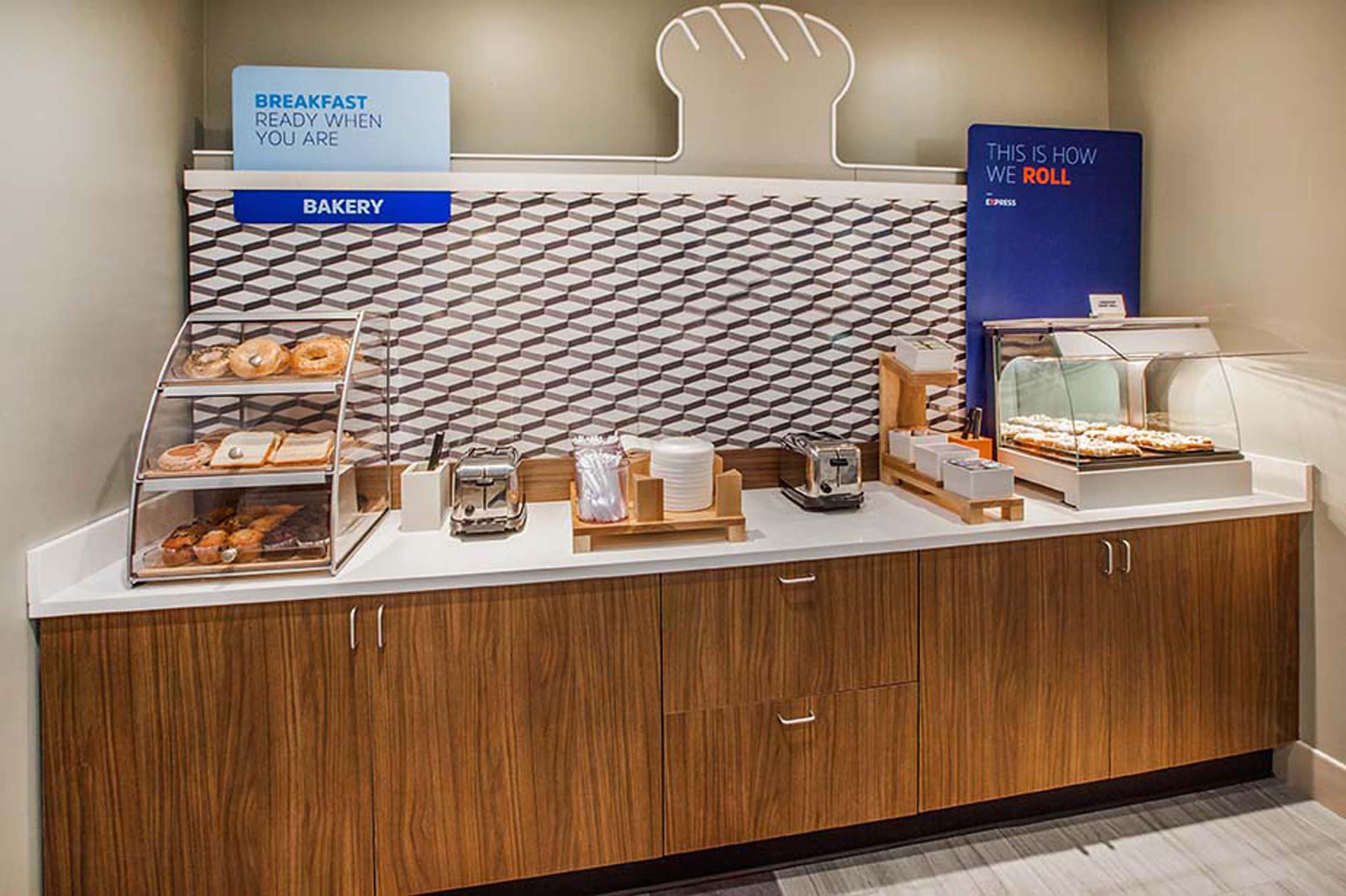 Holiday Inn Express Baton Rouge North By Ihg Zachary Esterno foto