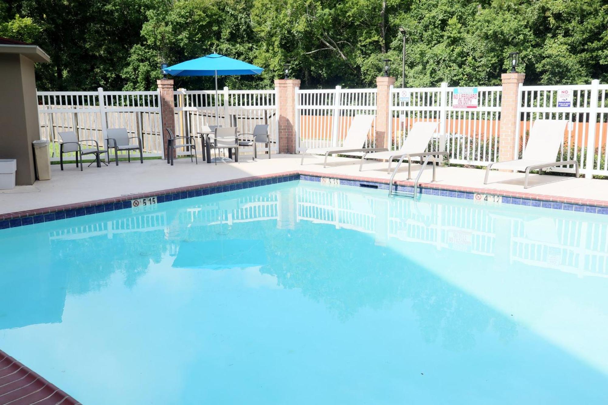 Holiday Inn Express Baton Rouge North By Ihg Zachary Esterno foto
